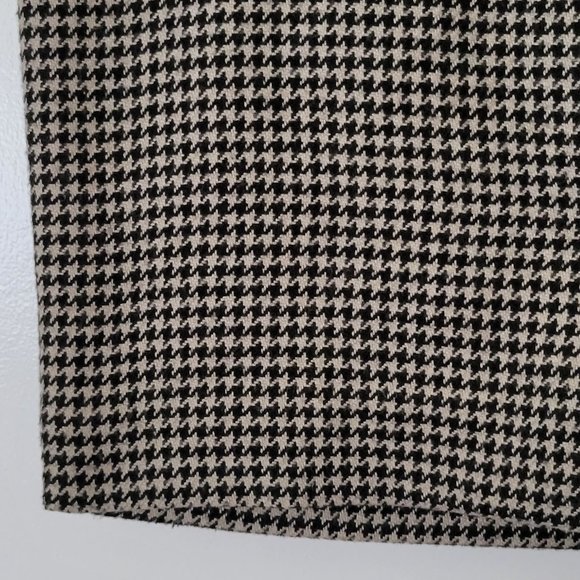 H&M Houndstooth Pencil Skirt, High-Waist, Black and White, Size 6 - Picture 2 of 6
